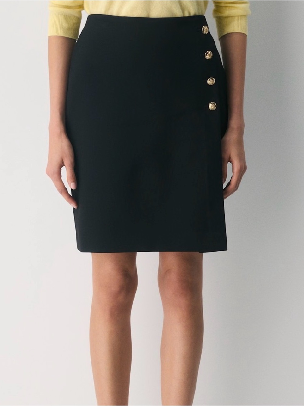 Aritzia Babaton Advent Skirt from Aritzia $128 retail size 10